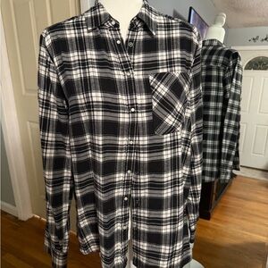 Express Women’s Black and White Plaid Shirt